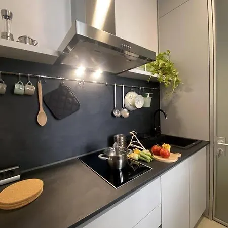 Al Centro Tra Modena E Bologna