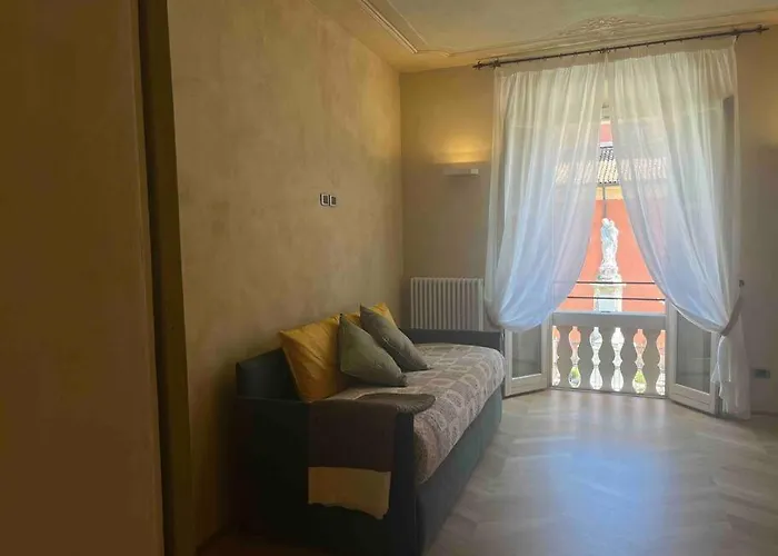 Al Centro Tra Modena E Bologna